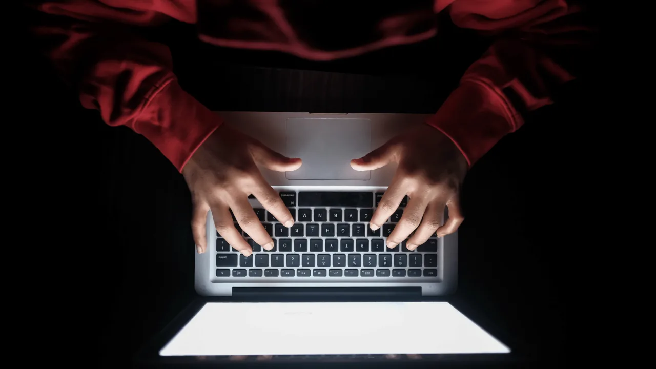 ¿Cómo fortalecer tu nombre frente a ataques digitales?
